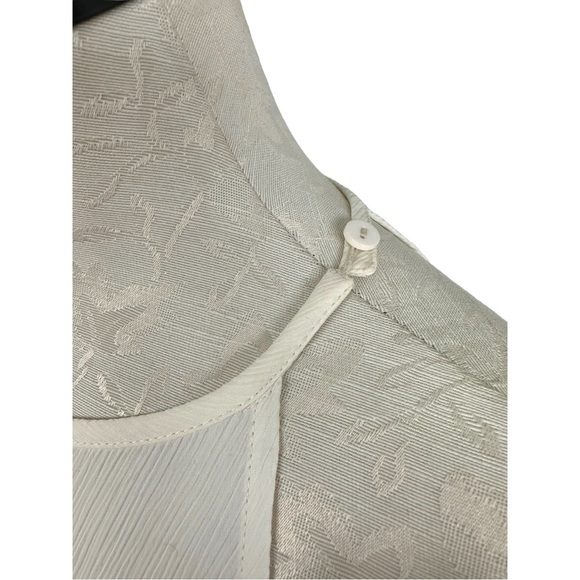 Monki Ivory Sheer Crinkle Swing Tank Sleeveless Blouse Button Shoulder Sz Large - Picture 7 of 15